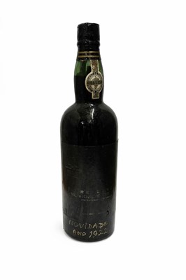 Lot 1 - Burmester Novidade Port Wine from 1922 by the real Companhia Velha