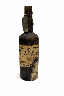 Lot 3 - Vintage Port, Borges 1935