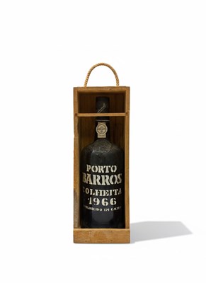 Lot 28 - A 1966 Barros Colheita Port, "single year" tawny port