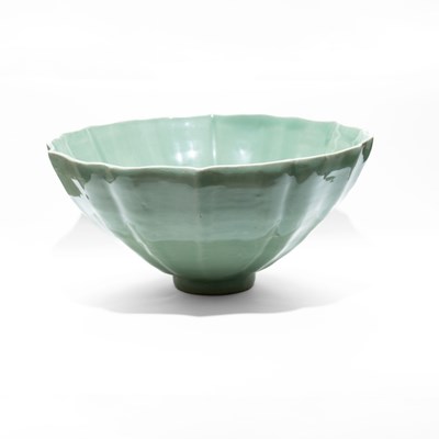Lot 167 - A large longquan celadon 'lotus' bowl