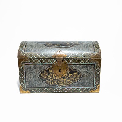 Lot 100 - Namban Coffer, Urushi (Lacquer), Maki-e, Raden