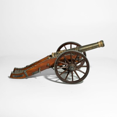 Lot 15 - A Detailed Scale Model of a Field Cannon